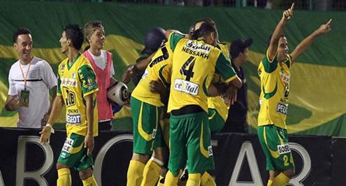 شبيبة القبائل الجزائري يستغني عن مدربه آيت جودي